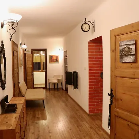 Apartma Polonca *